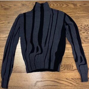 Jil Sander abstract stripe drip mock neck sweater
grey and black